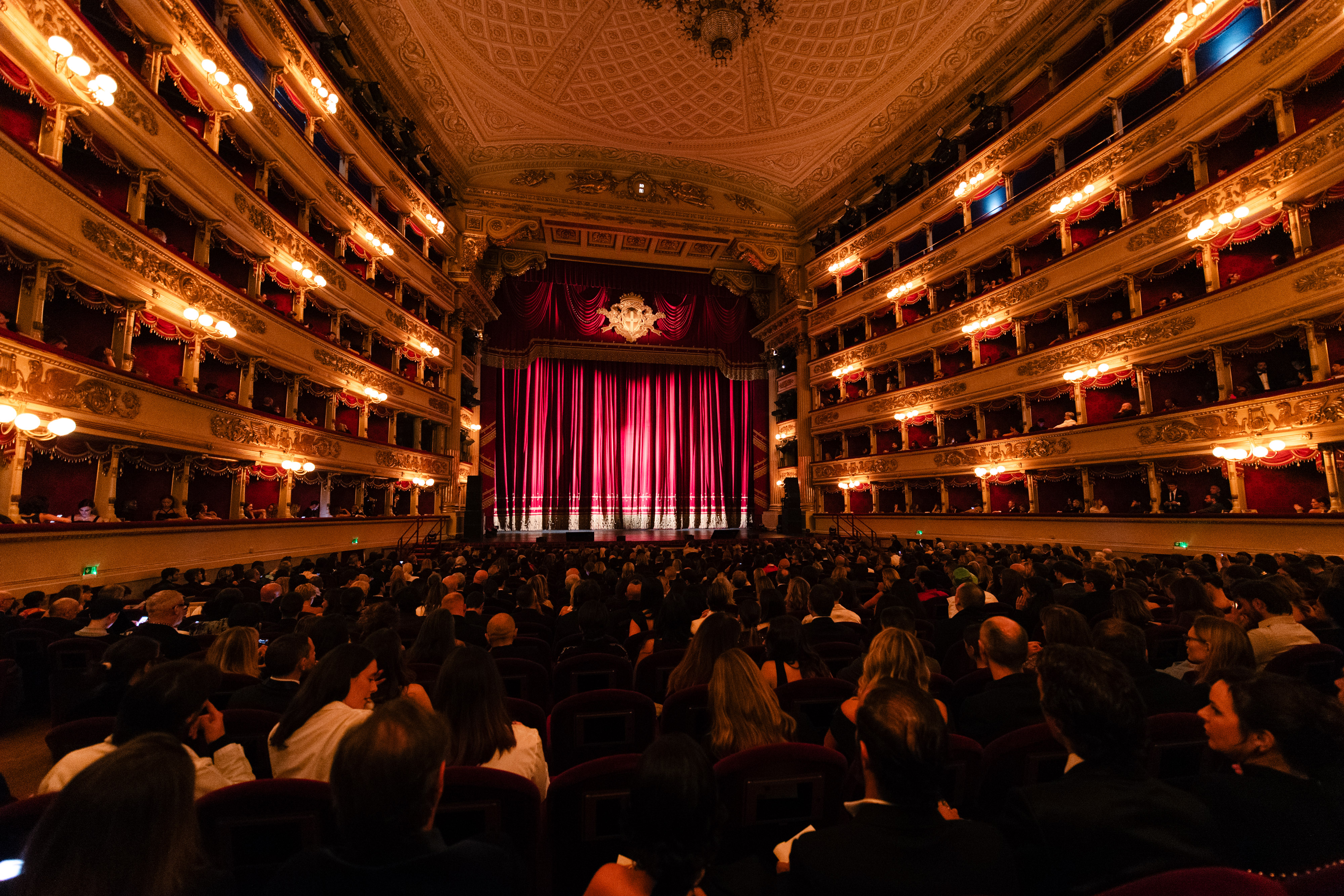 MILANO FASHION INSTITUTE ALLA MILANO FASHION WEEK